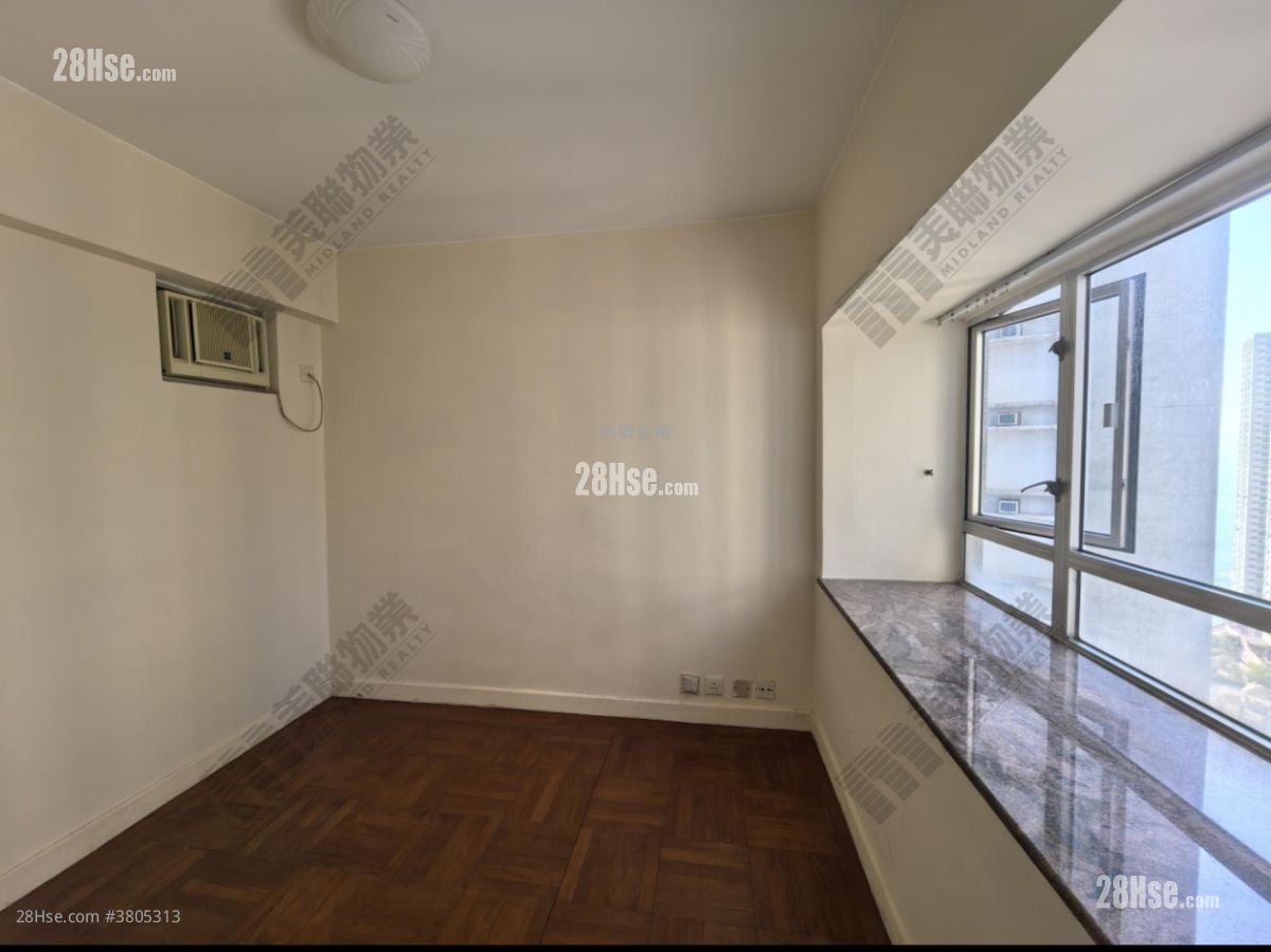 海怡半岛 售盘 3 房 , 2 浴室 590 平方尺