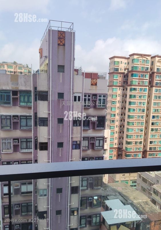 Downtown 38 Sell 1 Bedroom , 1 Bathroom 301 ft²