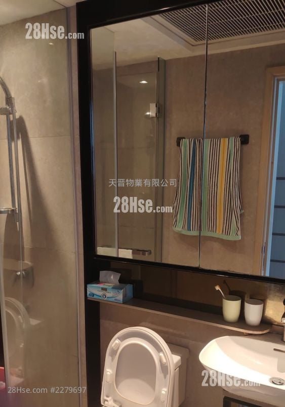 Downtown 38 Sell 1 Bedroom , 1 Bathroom 301 ft²