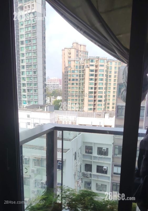 Downtown 38 Sell 1 Bedroom , 1 Bathroom 301 ft²