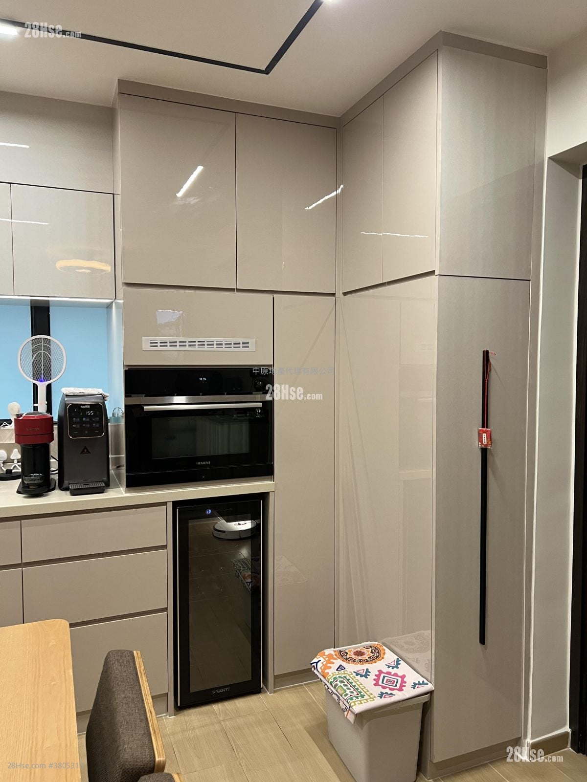 Hanley Villa Sell 2 Bedrooms , 1 Bathroom 485 ft²