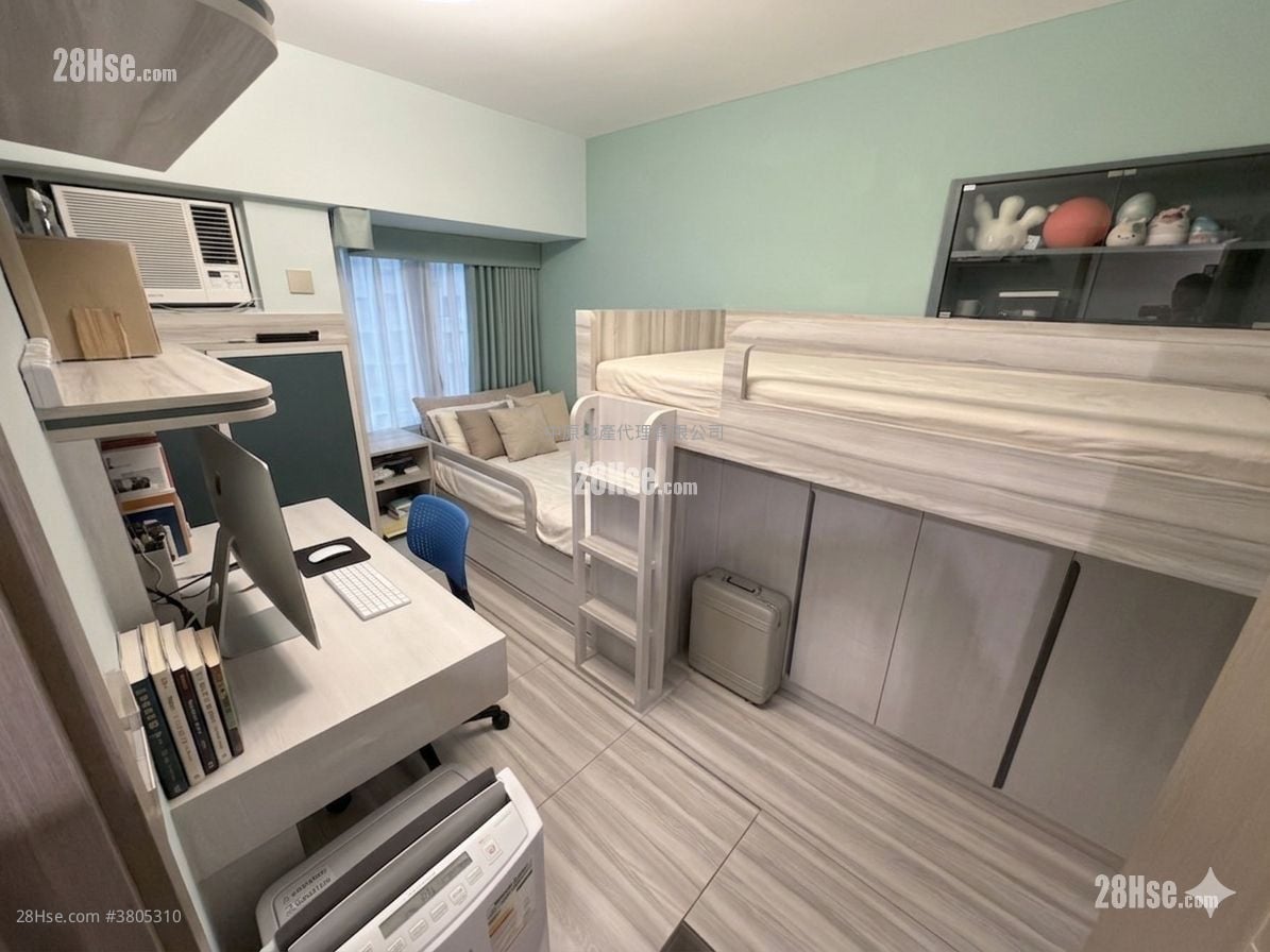 Hanley Villa Sell 2 Bedrooms , 1 Bathroom 485 ft²