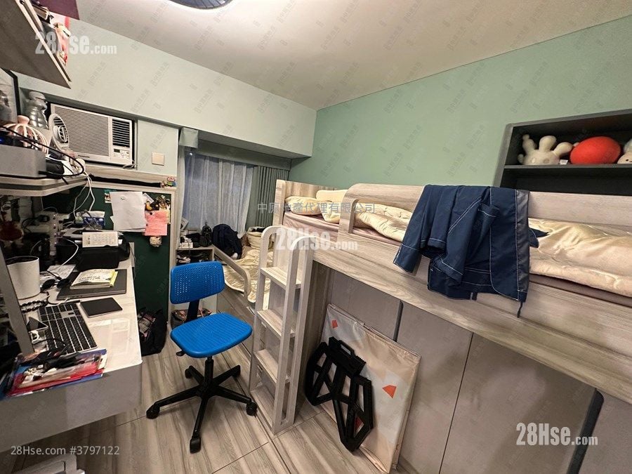 Hanley Villa Sell 1 Bathroom 485 ft²