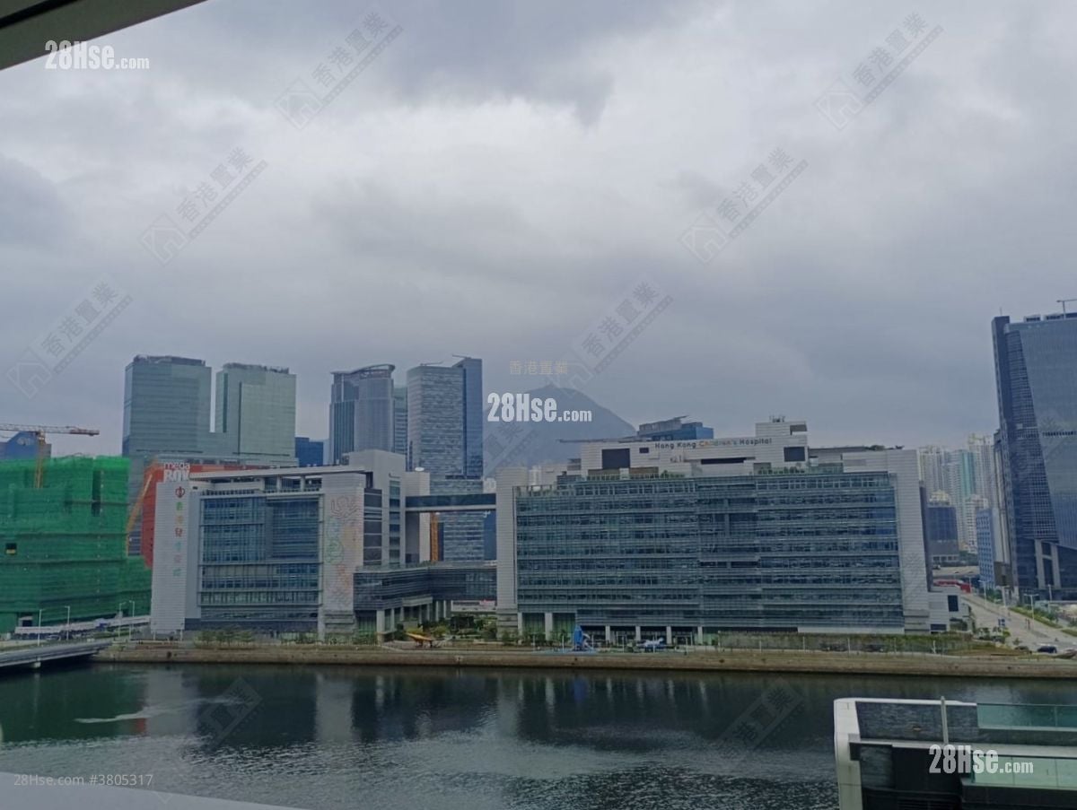 One Victoria Sell 3 Bedrooms , 1 Bathroom 598 ft²