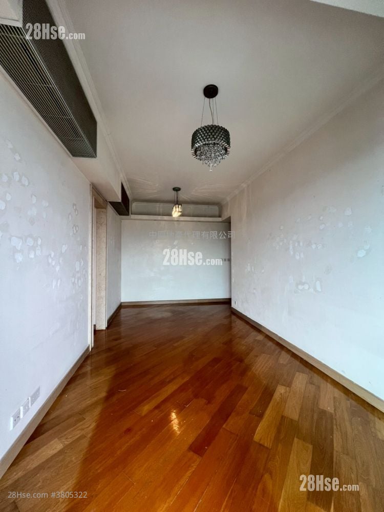 Yoho Midtown 售盘 4 房 , 3 浴室 940 平方尺