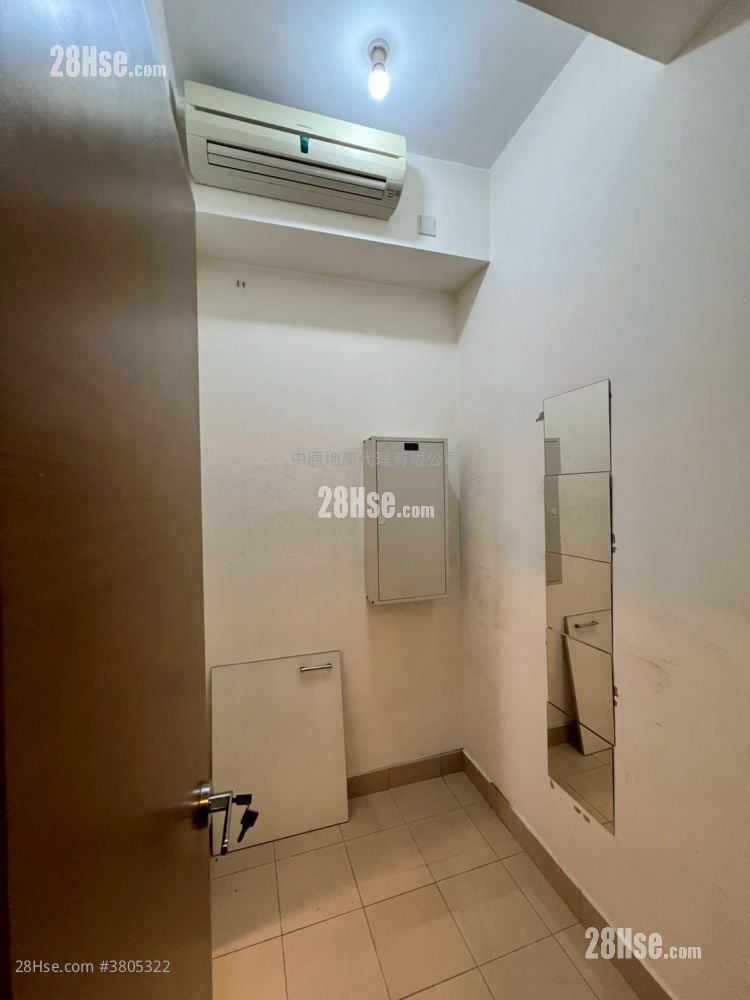 Yoho Midtown 售盘 4 房 , 3 浴室 940 平方尺