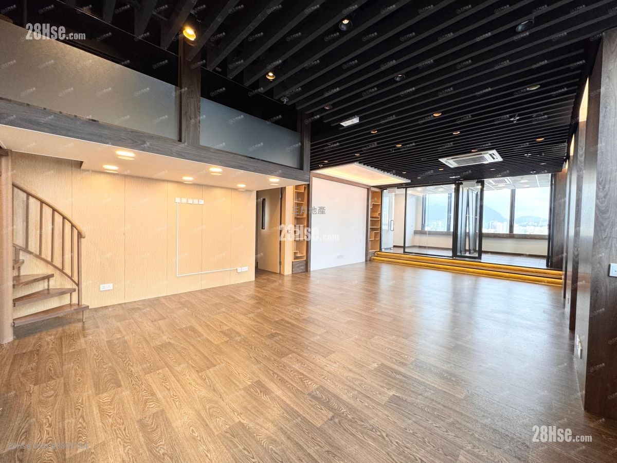 Le Diamant Sell Studio , 1 Toilet 1,090 ft²