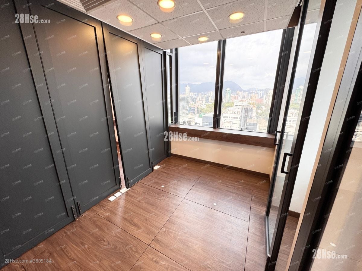 Le Diamant Sell Studio , 1 Toilet 1,090 ft²