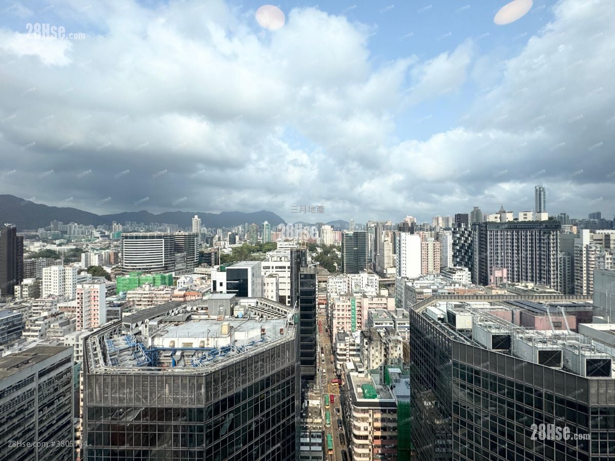 Le Diamant Sell Studio , 1 Toilet 1,090 ft²