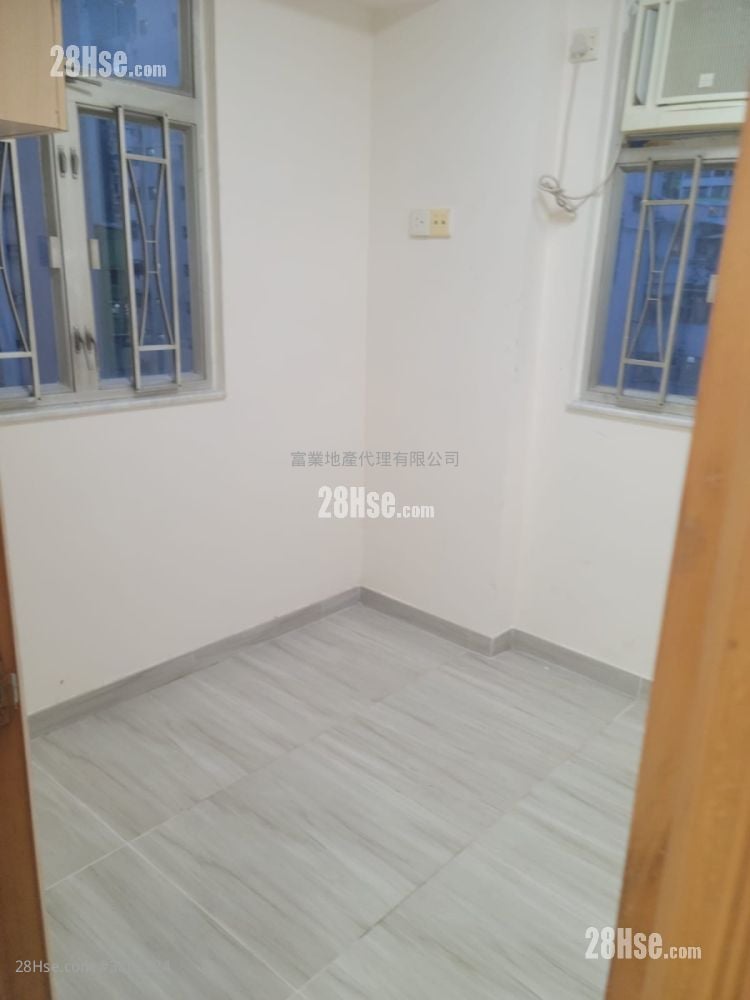 必发楼 售盘 2 房 , 1 浴室 260 平方尺