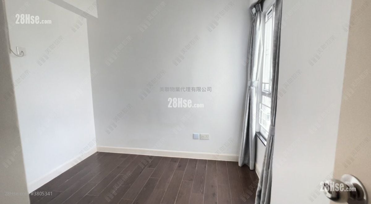 Uptown Plaza Sell 2 Bedrooms 465 ft²