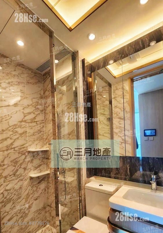 One Soho Rental 2 Bedrooms , 2 Bathrooms 320 ft²