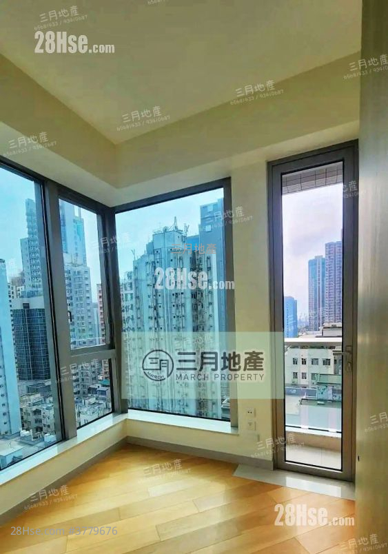 One Soho Rental 2 Bedrooms , 2 Bathrooms 320 ft²