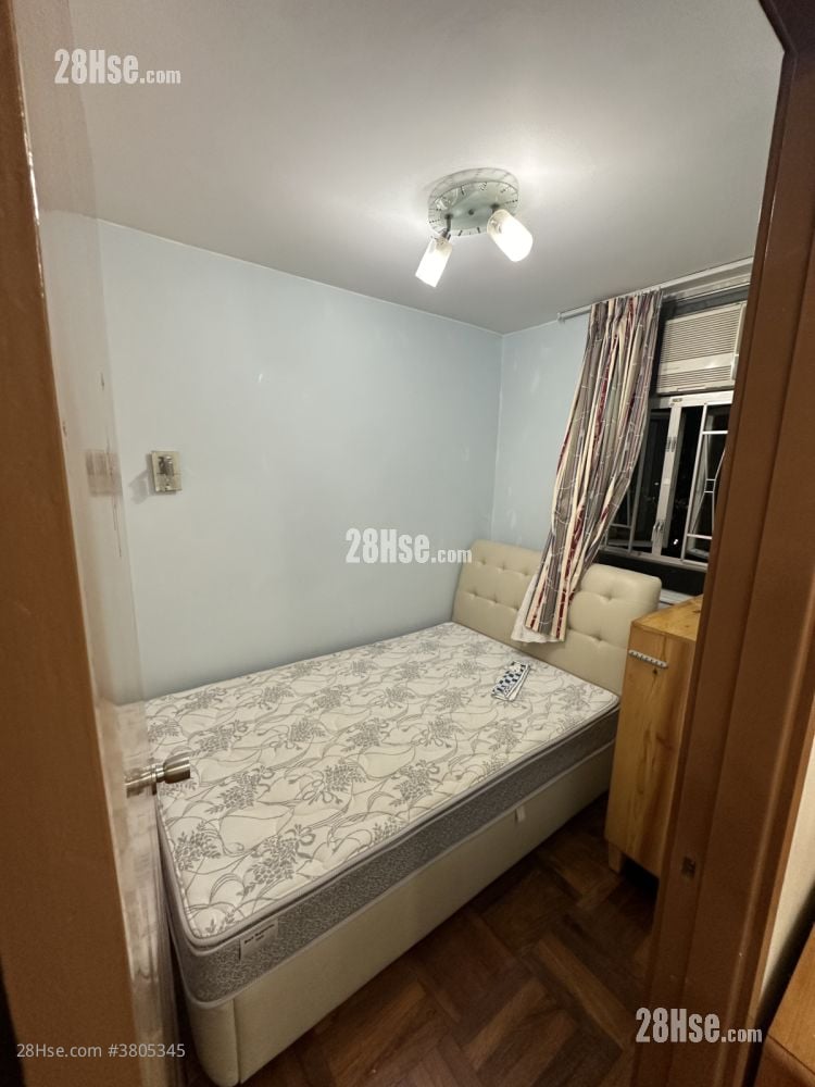 龙蟠苑 租盘 2 房 , 1 浴室 430 平方尺