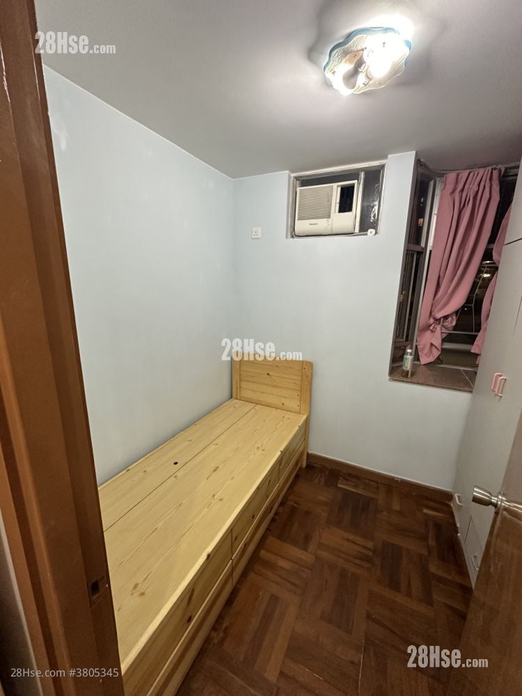 龙蟠苑 租盘 2 房 , 1 浴室 430 平方尺