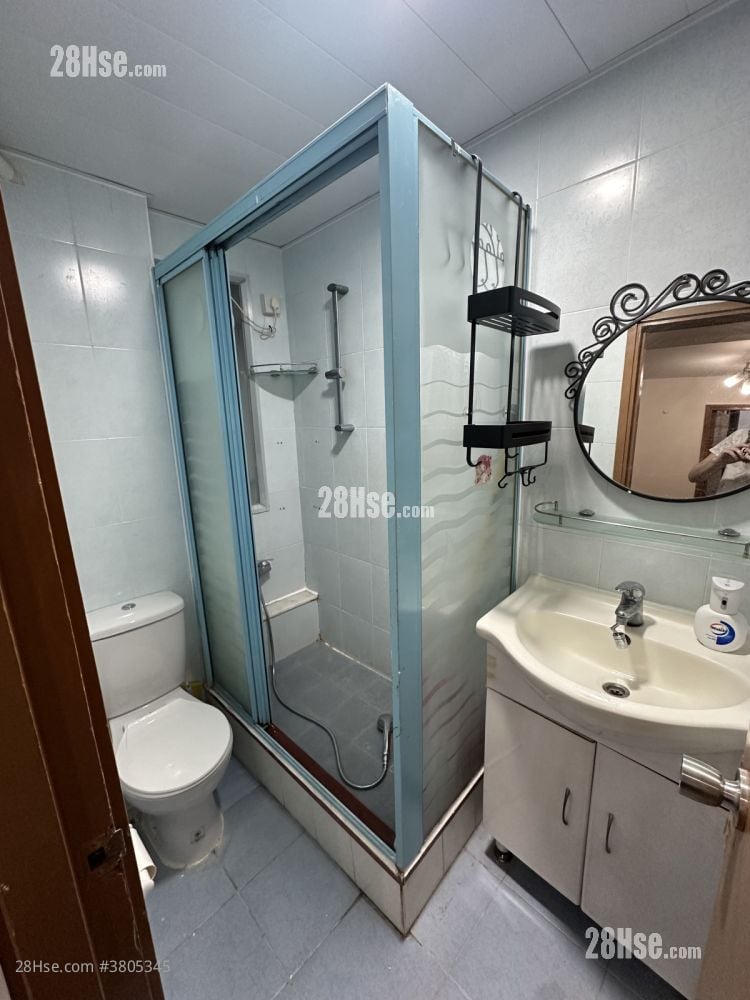 龙蟠苑 租盘 2 房 , 1 浴室 430 平方尺