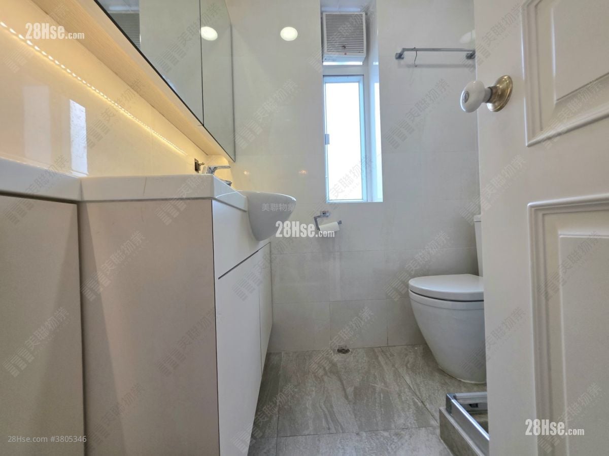 国城大厦 售盘 3 房 1,061 平方尺