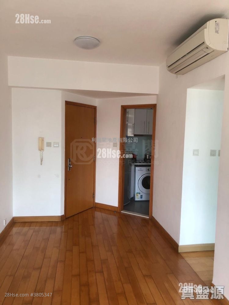 Reading Place Sell 2 Bedrooms , 1 Bathroom 414 ft²