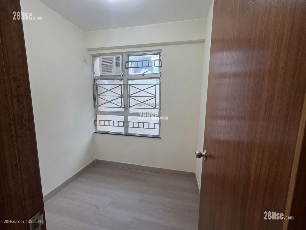 兆昌大厦 售盘 2 房 , 1 浴室 255 平方尺