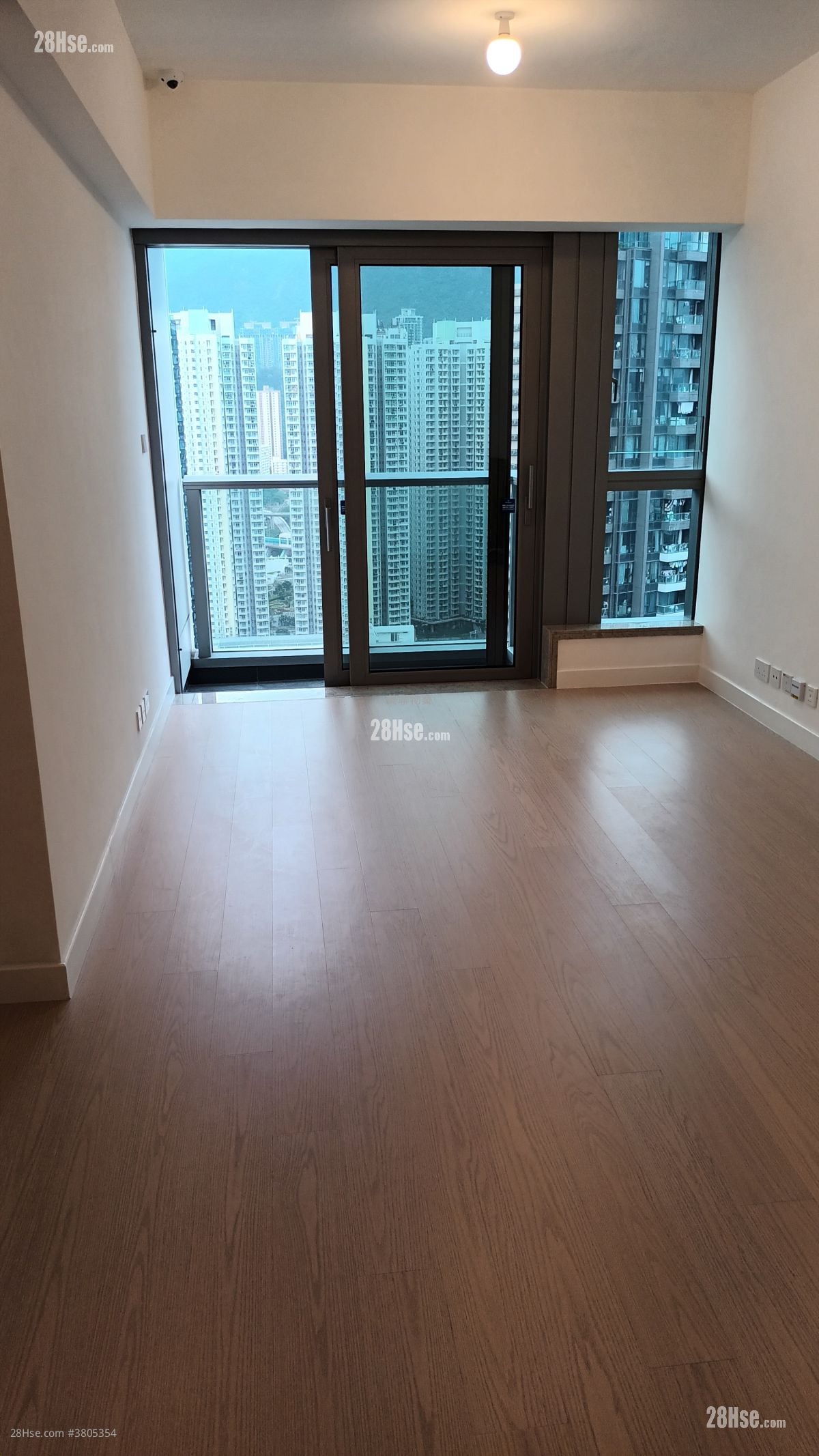 Monaco Rental 2 Bedrooms , 1 Bathroom 678 ft²