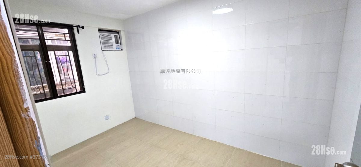 Village Rental 2 Bedrooms , 1 Bathroom 600 ft²