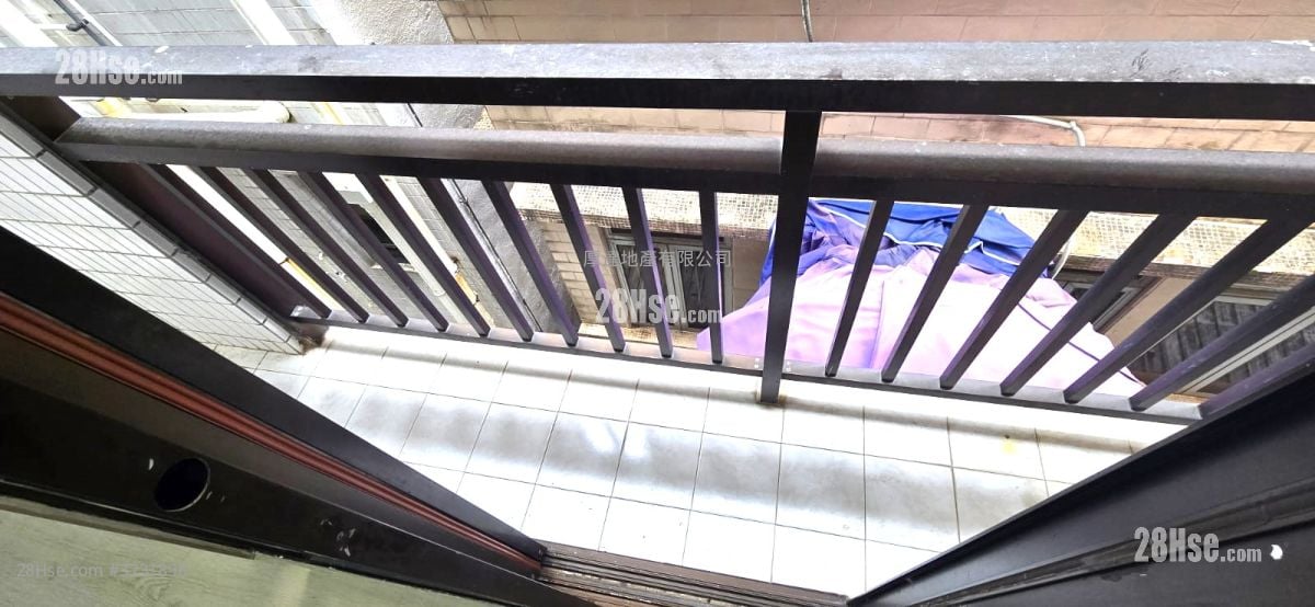 Village Rental 2 Bedrooms , 1 Bathroom 600 ft²