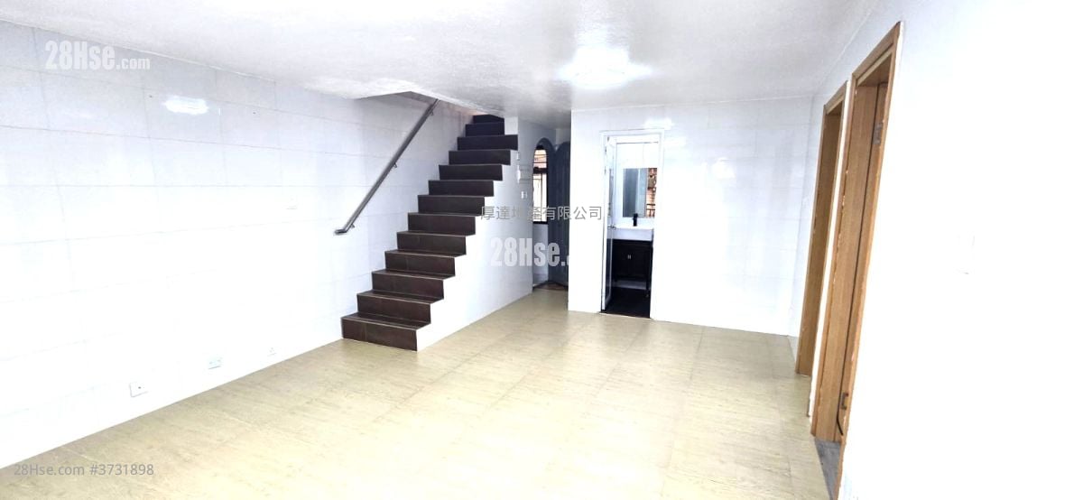 Village Rental 2 Bedrooms , 1 Bathroom 600 ft²