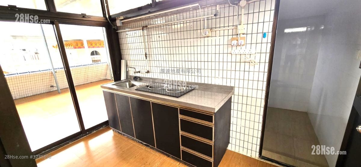 Village Rental 2 Bedrooms , 1 Bathroom 600 ft²