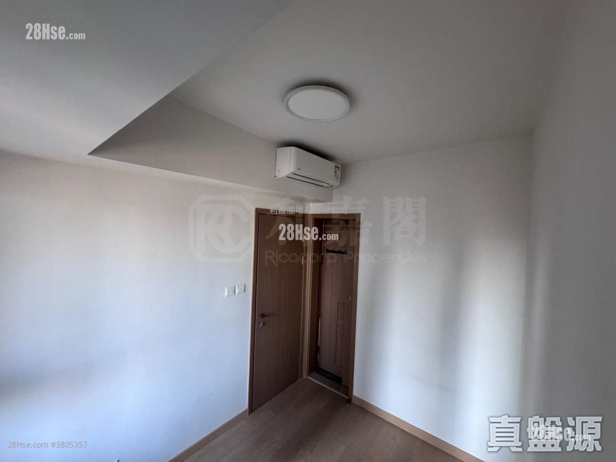 Sol City Sell 1 Bedroom 332 ft²