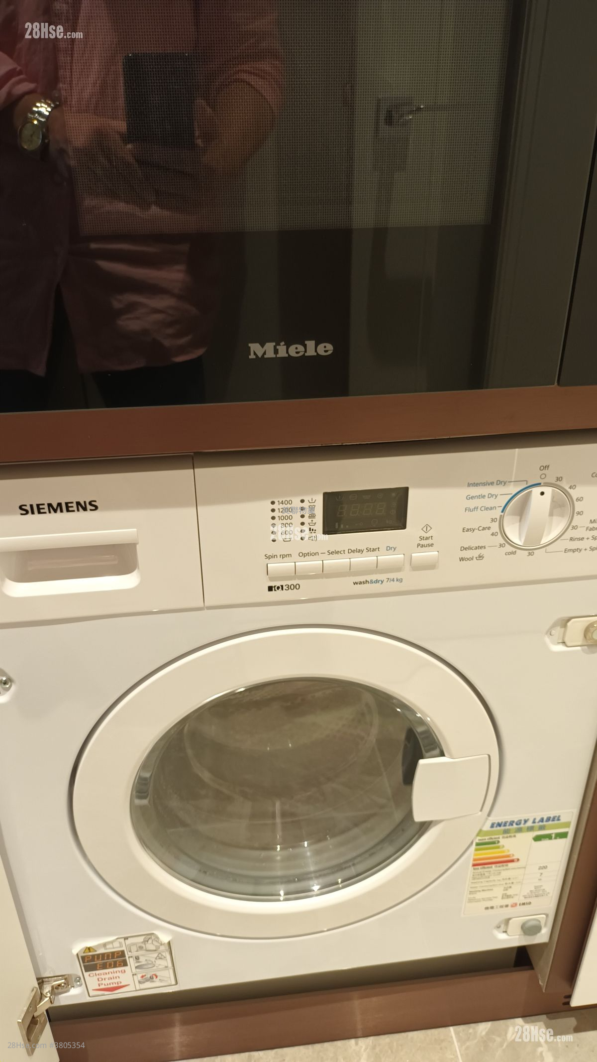 Monaco Rental 2 Bedrooms , 1 Bathroom 678 ft²