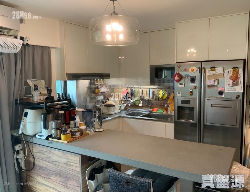 美孚新邨 售盘 2 房 , 2 浴室 706 平方尺