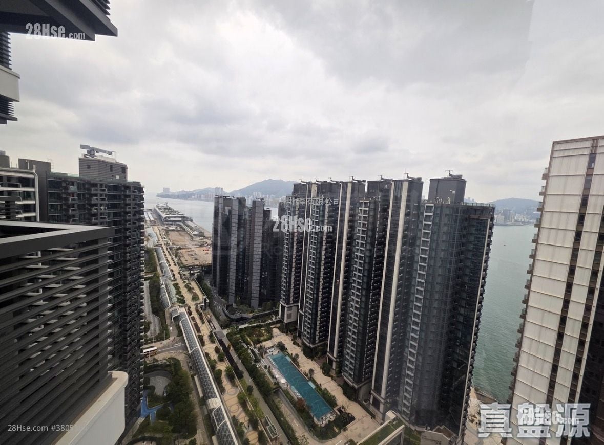 Double Coast Sell 1 Bedroom 325 ft²