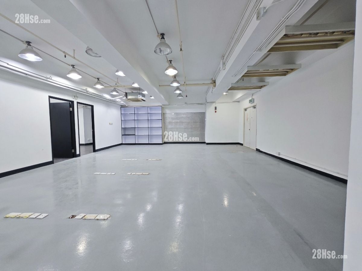 Canny Industrial Building Rental 1 Bedroom