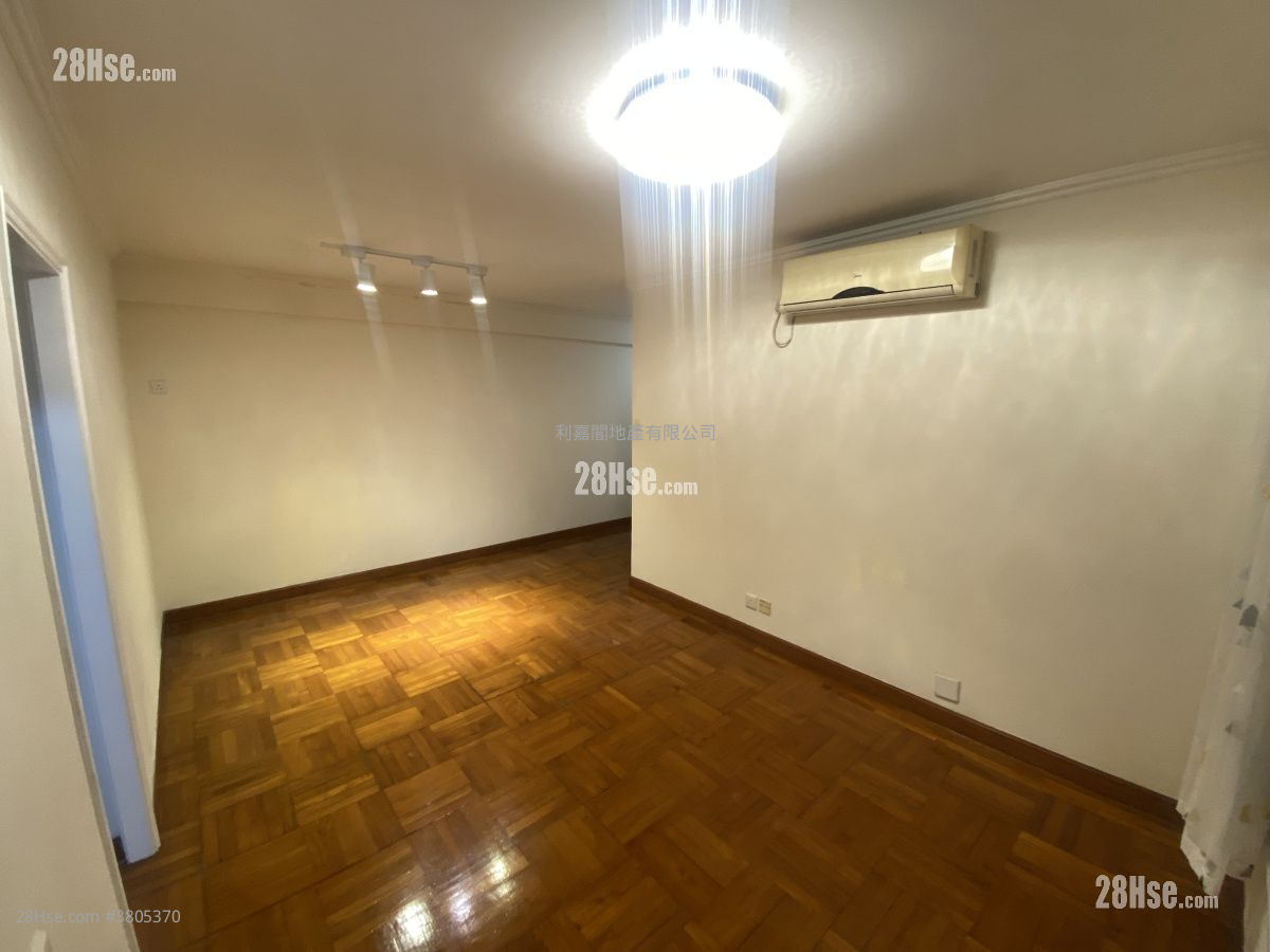 美孚新邨 售盘 2 房 , 1 浴室 533 平方尺