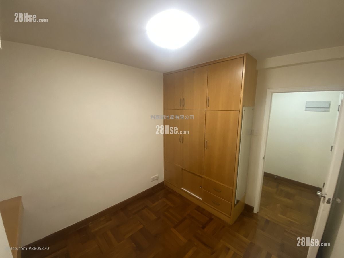 美孚新邨 售盘 2 房 , 1 浴室 533 平方尺