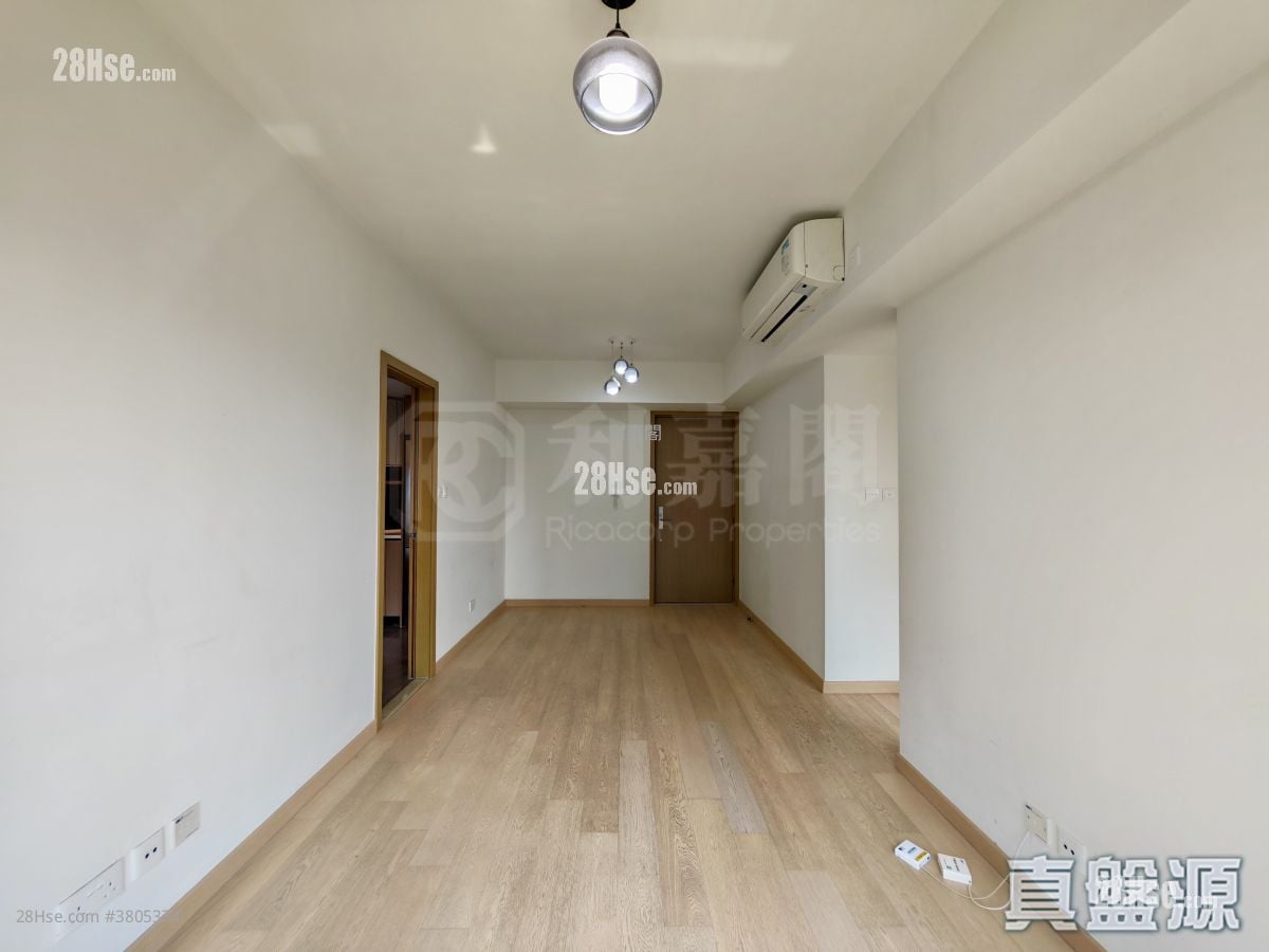 Sol City Sell 2 Bedrooms 496 ft²