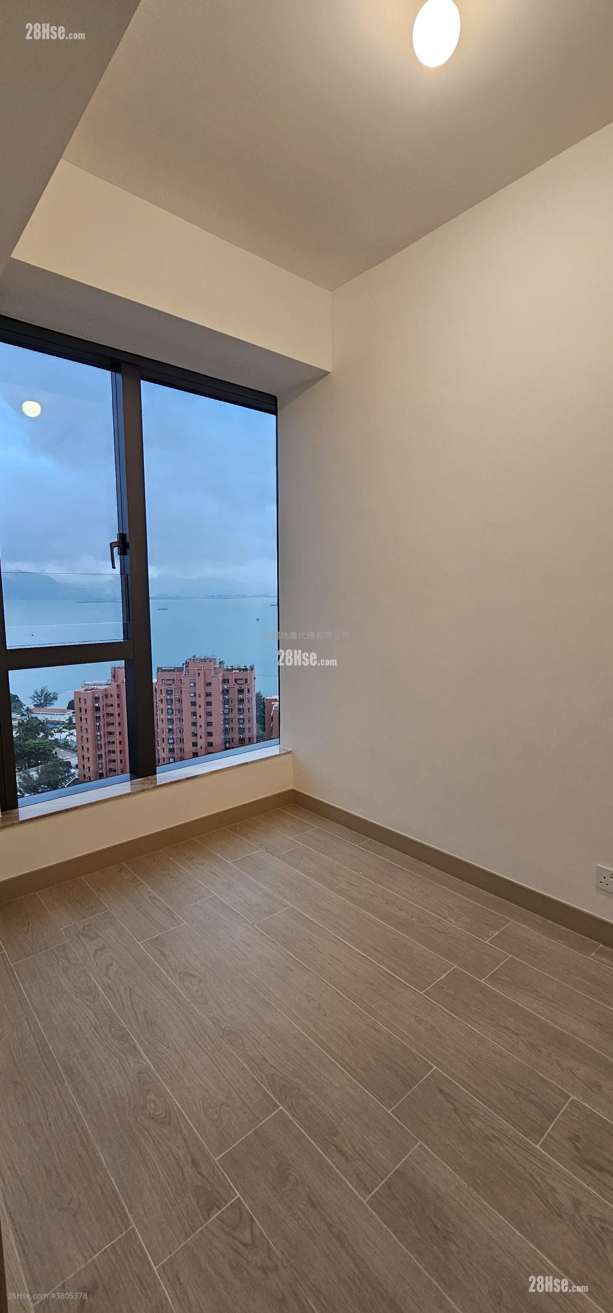 黃金海灣 租盤 2 房 448 平方呎