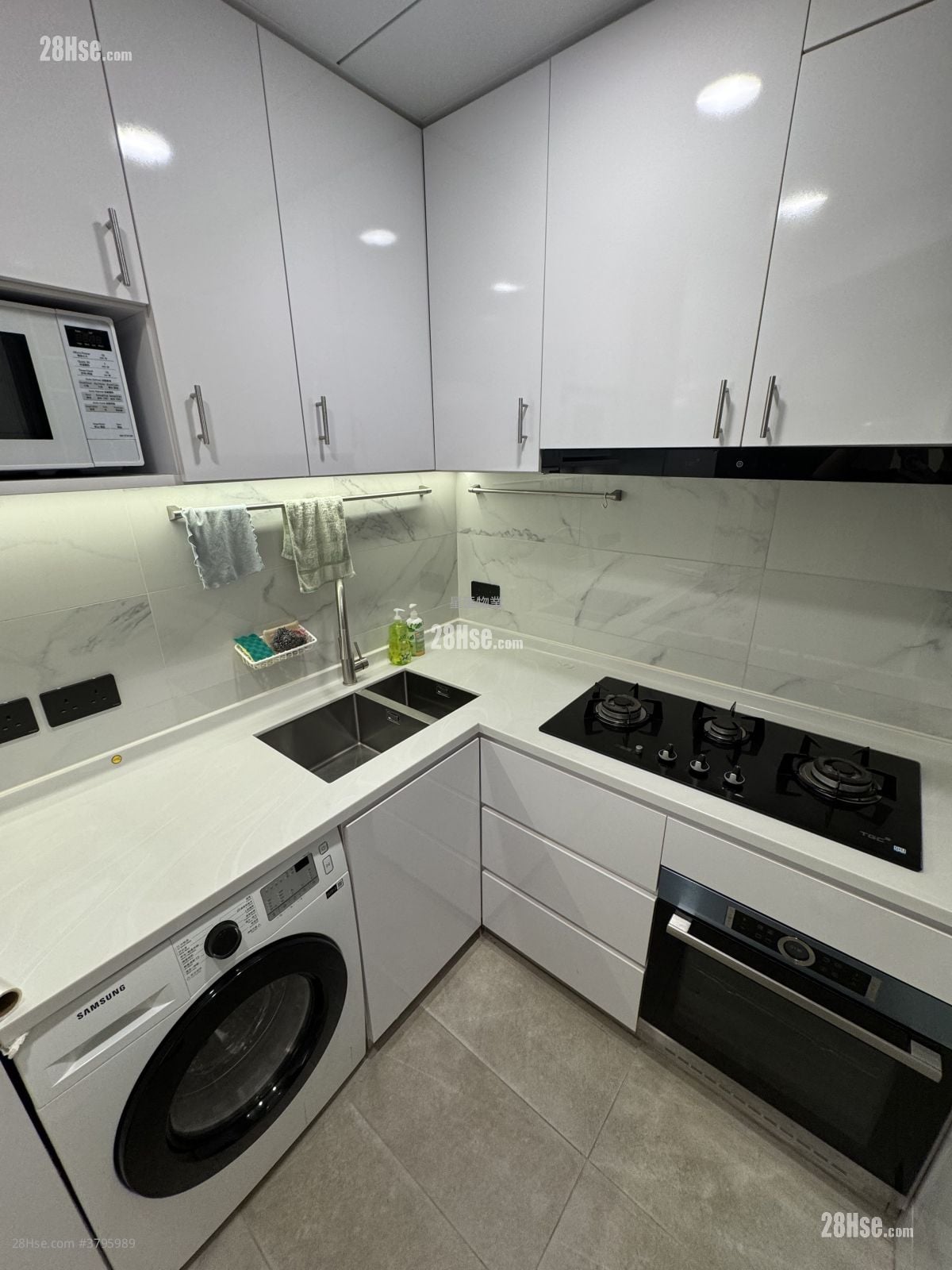 Whampoa Garden Rental 2 Bedrooms , 1 Bathroom 505 ft²