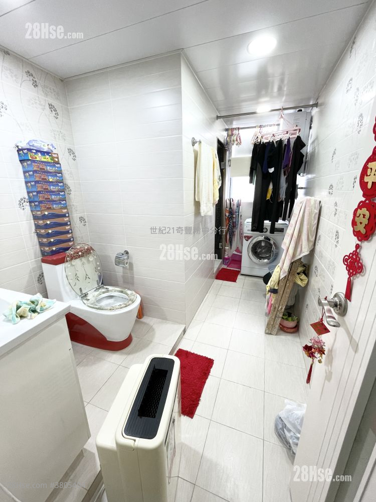 Cheung Wah Estate Sell 1 Bedroom , 1 Bathroom 423 ft²