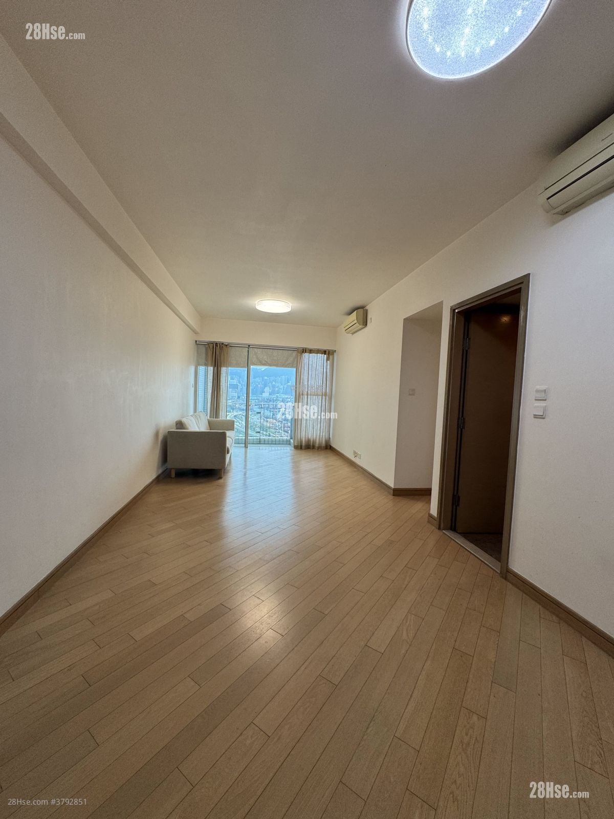 海桃湾 租盘 3 房 , 2 浴室 773 平方尺