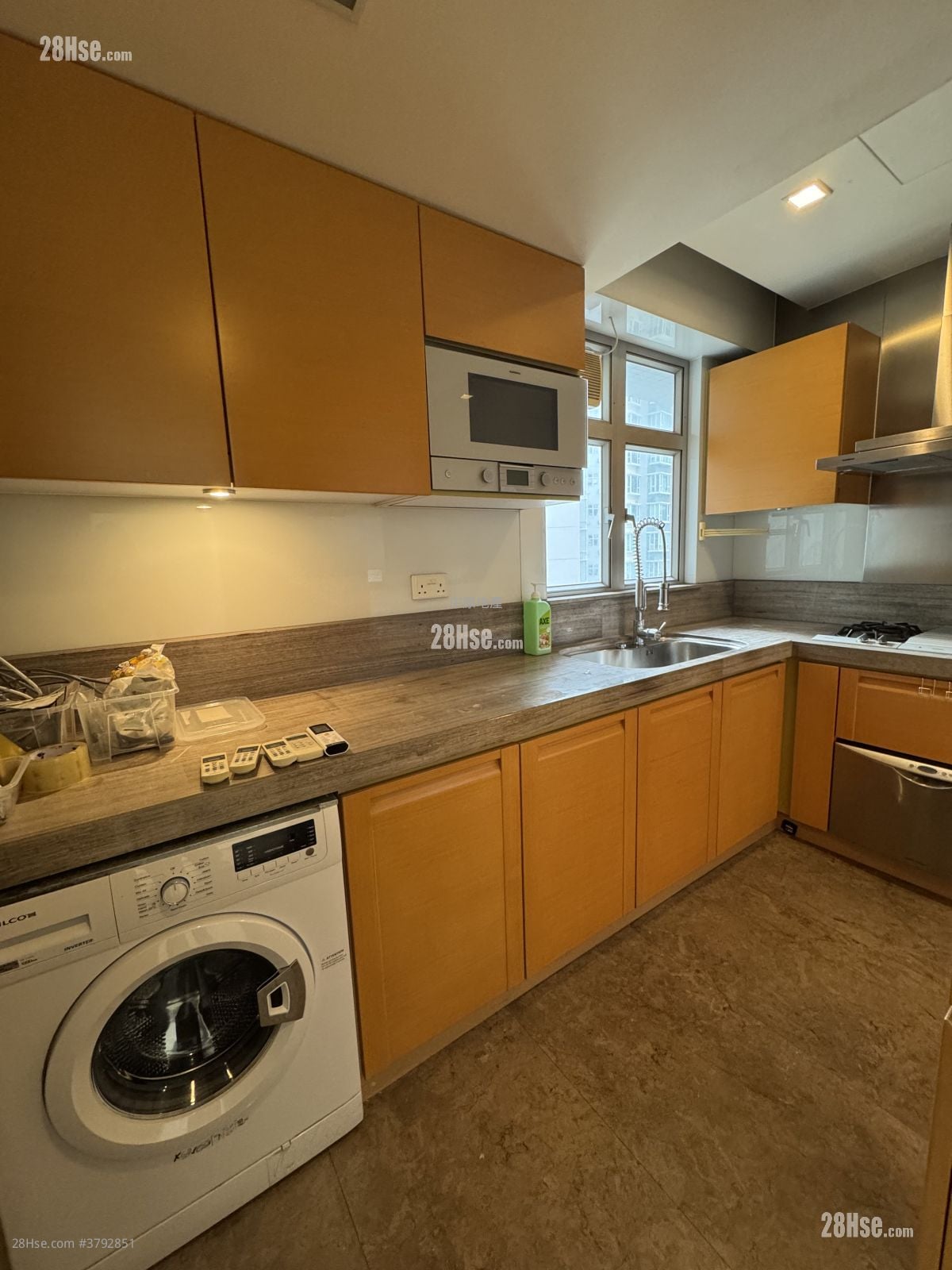 海桃湾 租盘 3 房 , 2 浴室 773 平方尺