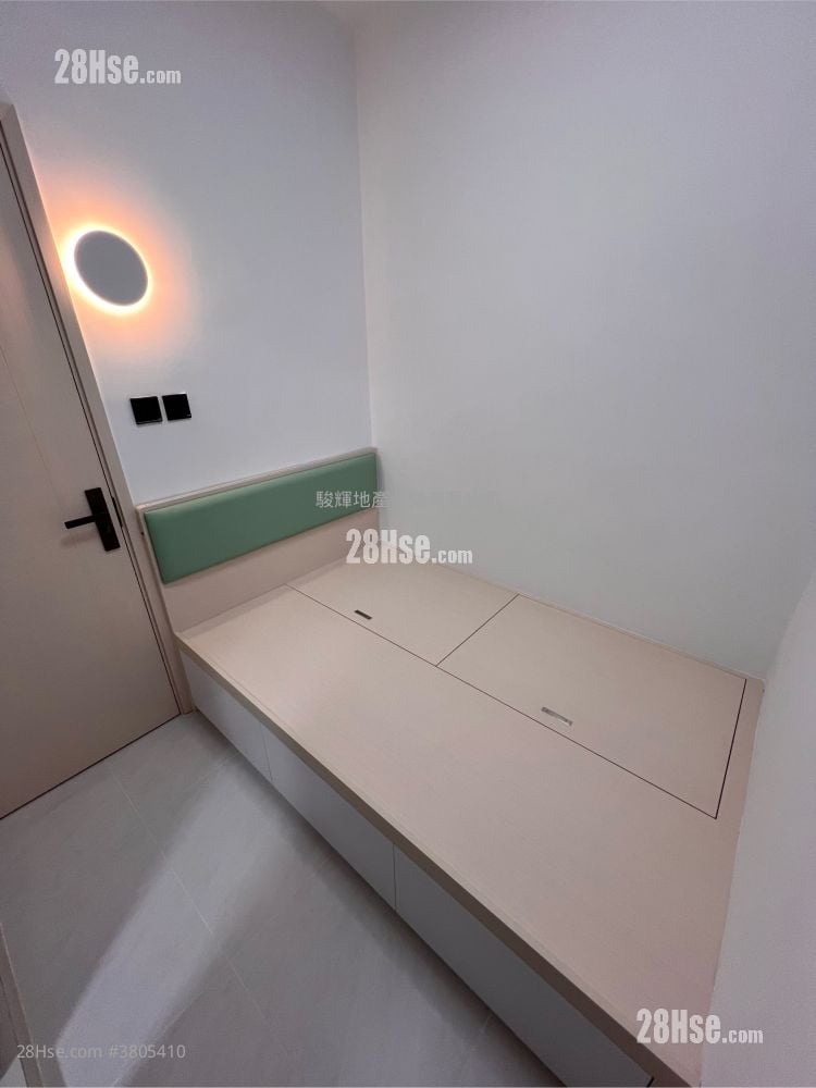 Man Wah Building Rental 1 Bathroom 160 ft²