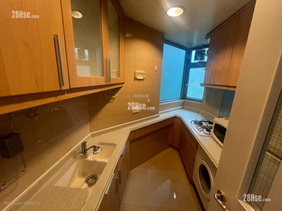 厨房: 映湾园 租盘 2 房 , 1 浴室 553 平方尺