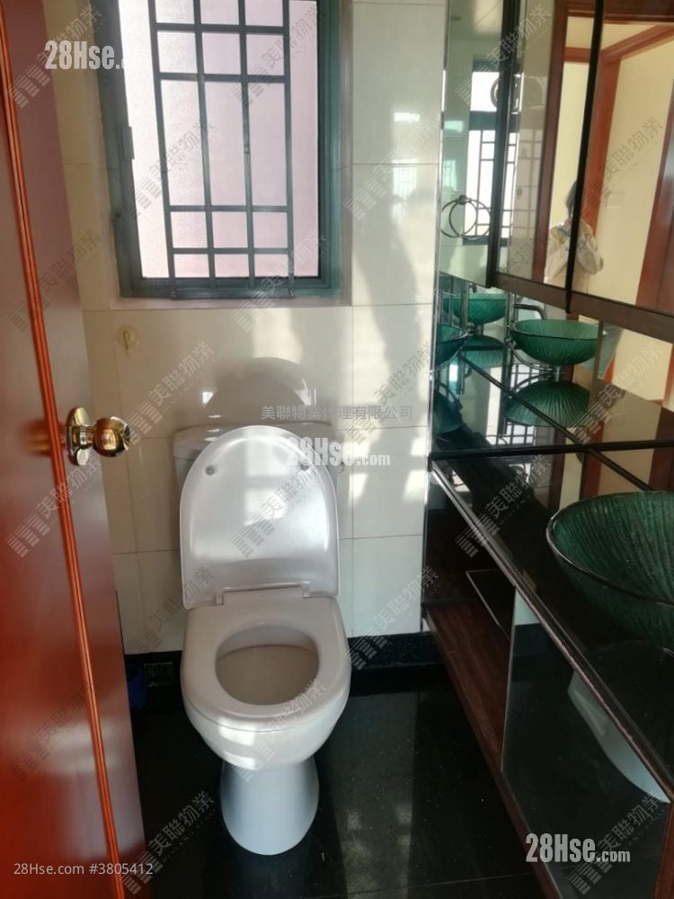 蔚蓝湾畔 租盘 735 平方尺