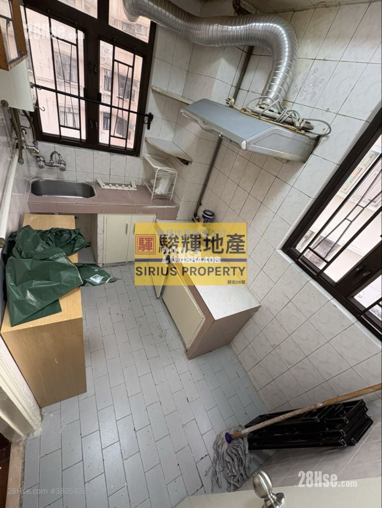 Wing Lee Mansion Rental 3 Bedrooms , 1 Bathroom 476 ft²