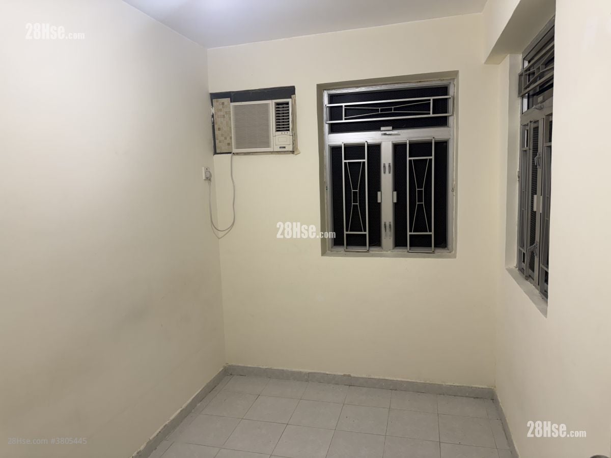 Yuen Kong Tsuen Rental 2 Bedrooms , 1 Bathroom 500 ft²