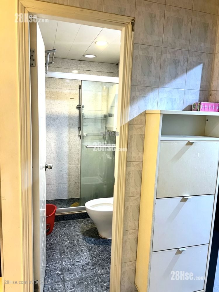 广明苑 售盘 2 房 426 平方尺