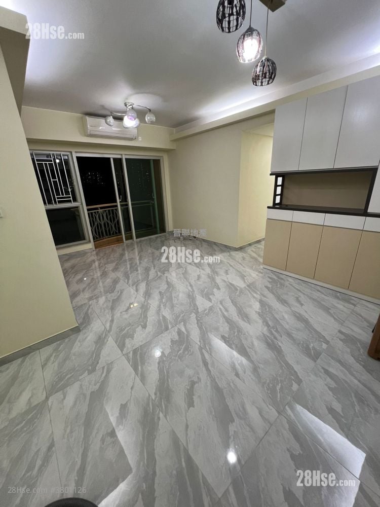 名城 租盘 3 房 , 2 浴室 842 平方尺