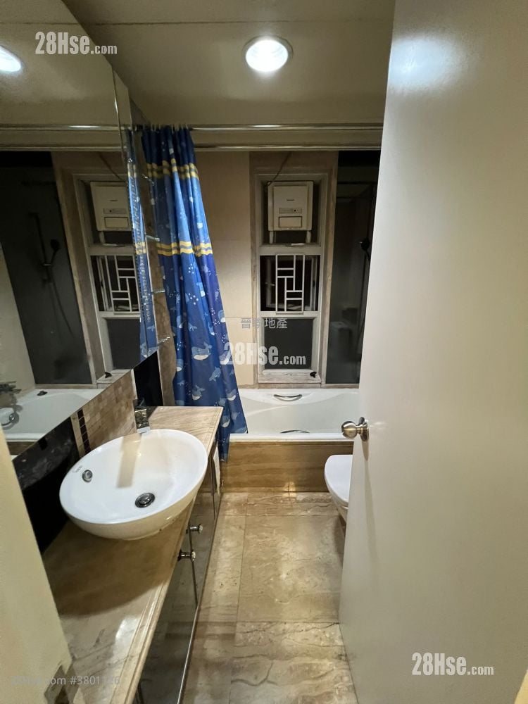 名城 租盘 3 房 , 2 浴室 842 平方尺