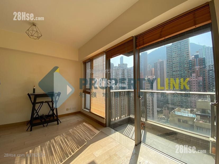 Island Crest Sell 1 Bedroom , 1 Bathroom 374 ft²